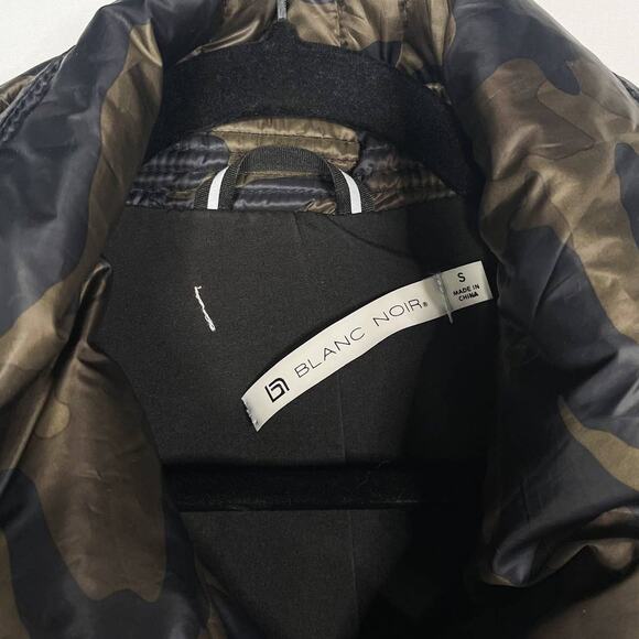 Blanc Noir Womens Small S Green Black Motion Panel Puffer Camo Print Thumbholes - Picture 9 of 16